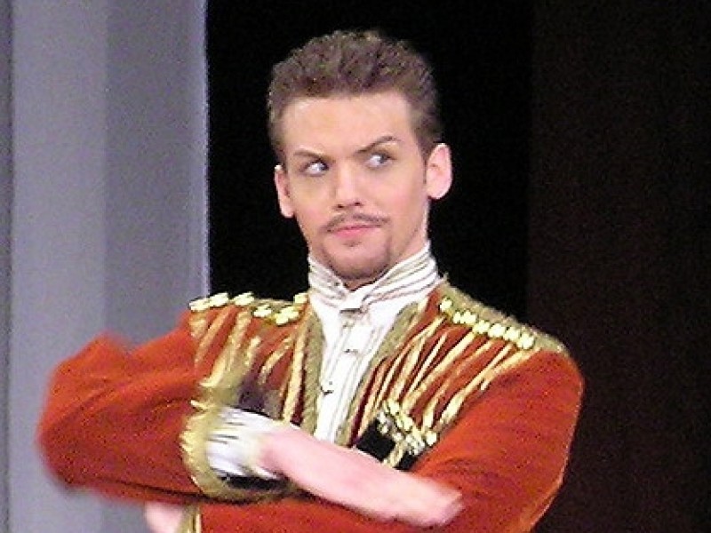 Tóni